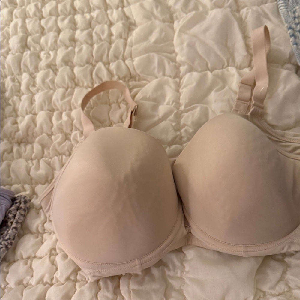 Everyday Smooth Nude Molded Bra - Light Beige